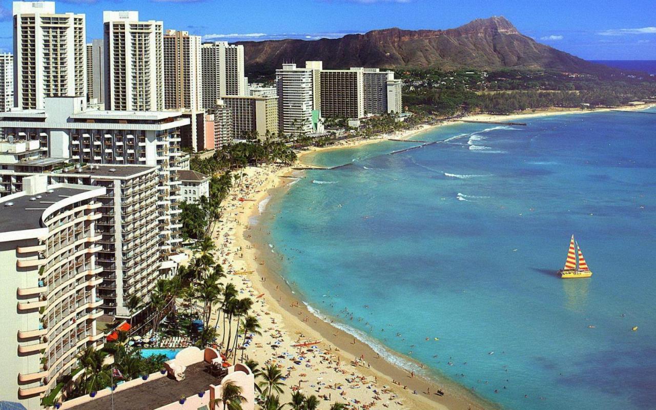 Beautiful Mountain View In Waikiki Sunset With Parking Honolulu Exterior foto